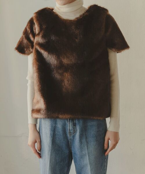 Kari & lili（カウリアンドリィリィ）の「fur vest（ベスト・レディース・ブラウン/ベージュ・FREE）」の7枚目の写真