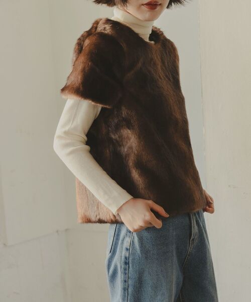 Kari & lili（カウリアンドリィリィ）の「fur vest（ベスト・レディース・ブラウン/ベージュ・FREE）」の8枚目の写真