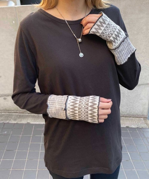 NANEA(ナネア)の「ガーゼ天竺・袖口切り替えクルーネックT(Tシャツ/カットソー・レディース・チャコールグレー/オフホワイト/杢グレー/オレンジ/パープル/グリーン・ONE SIZE)」の14枚目の写真