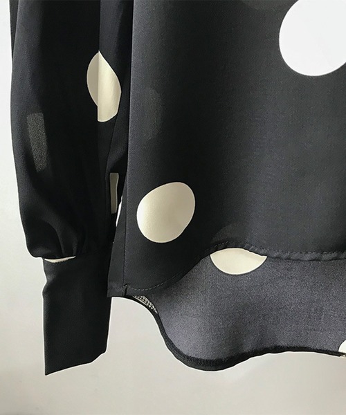 MAISON BREEZE(メゾンブリーズ)の「【MAISON BREEZE】ビッグドットとろみシャツ KNF(シャツ/ブラウス・レディース・ブラック/ホワイト・FREE)」の13枚目の写真