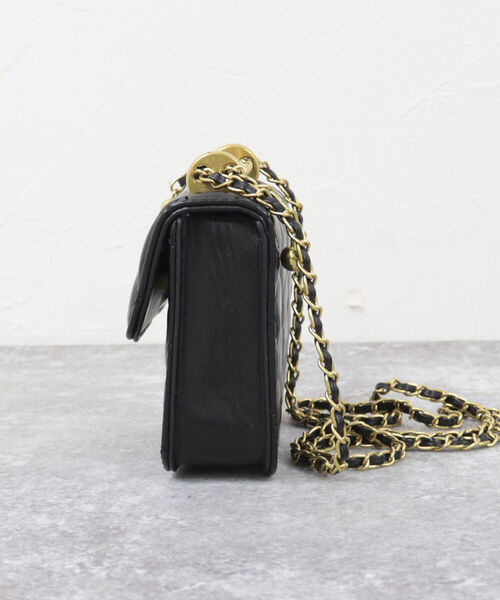 fredy emue(フレディエミュ)の「キルトスクエアミニポシェット(ショルダーバッグ・レディース・オフホワイト/ブラック・FREE)」の3枚目の写真