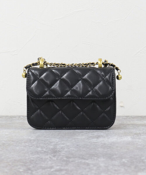 fredy emue(フレディエミュ)の「キルトスクエアミニポシェット(ショルダーバッグ・レディース・オフホワイト/ブラック・FREE)」の12枚目の写真