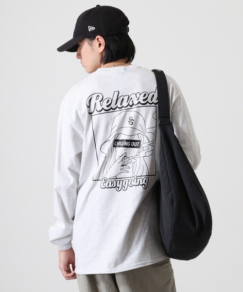 MODISH GAZE(モディシュガゼ)の「MODISH GAZE スモーキングガール Relaxed ロンT 長袖(Tシャツ/カットソー・メンズ・スミクロ/グリーン/アッシュ/ブラック・M/L/XL)」の3枚目の写真