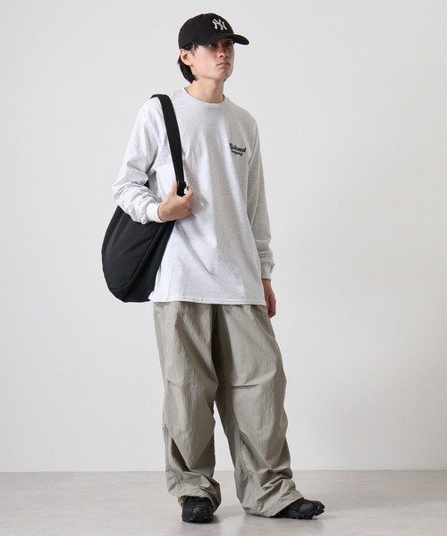 MODISH GAZE(モディシュガゼ)の「MODISH GAZE スモーキングガール Relaxed ロンT 長袖(Tシャツ/カットソー・メンズ・スミクロ/グリーン/アッシュ/ブラック・M/L/XL)」の9枚目の写真