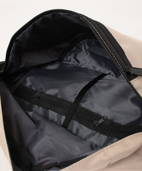 LOWRYS FARM（ローリーズファーム）の「ＧＥＲＲＹＥＦウエストバッグ　196562（ボディバッグ/ウエストポーチ・メンズ・その他/ブラウン・FREE）」の5枚目の写真