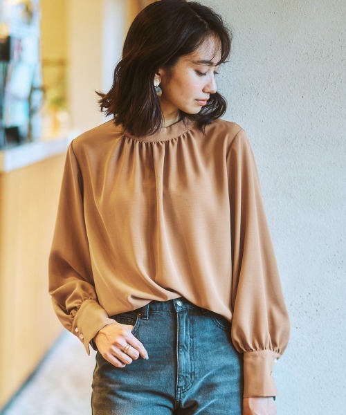 7days Life Styling（セブンデイズライフスタイリング）の「【とろみ素材】バルーンスリーブブラウス（シャツ/ブラウス・レディース・ブルー/キナリ/ブラック/キャメル/ピンク系/ボルドー/オフホワイト・LL/S/M/L/3L）」の8枚目の写真