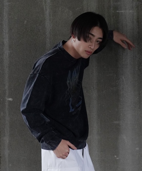 G.O.C(ジーオーシー)の「オーバーサイズピグメントプリントトレーナー(スウェット・メンズ・ブラック/ブラック系その他/ブラック系その他2・LARGE/MEDIUM)」の12枚目の写真