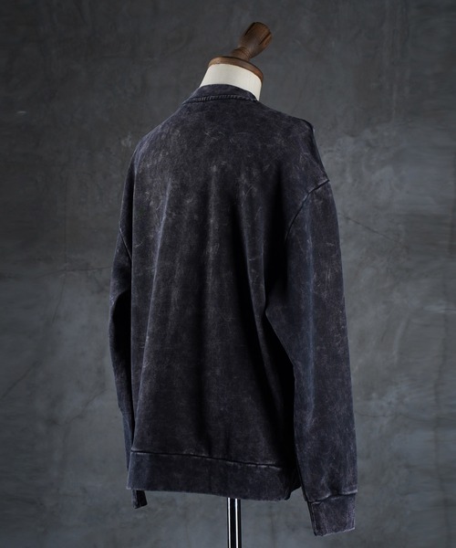 G.O.C(ジーオーシー)の「オーバーサイズピグメントプリントトレーナー(スウェット・メンズ・ブラック/ブラック系その他/ブラック系その他2・LARGE/MEDIUM)」の16枚目の写真