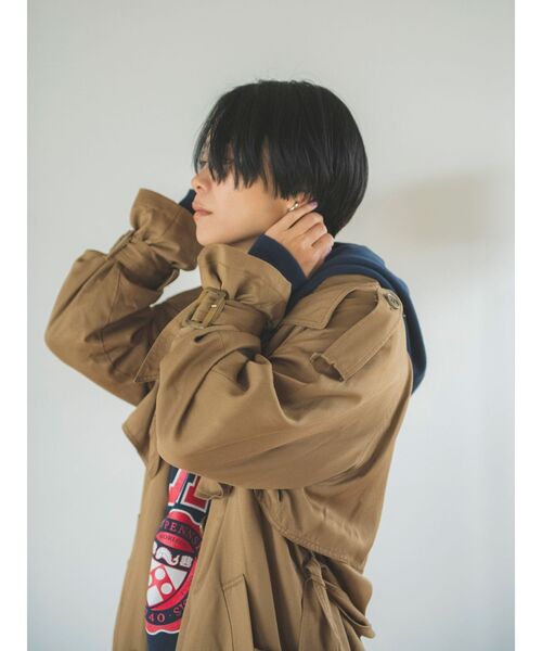 Ungrid（アングリッド）の「ルーズトレンチコート（トレンチコート・レディース・ベージュ/キャメル・MEDIUM/SMALL）」の16枚目の写真