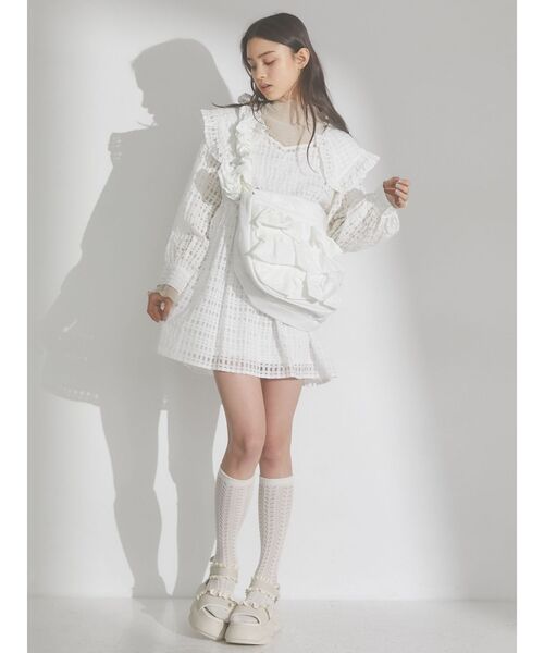 merry jenny（メリージェニー）の「くしゅくしゅショルダーフリルbag（ショルダーバッグ・レディース・オフホワイト/ブラック/ピンク・FREE）」の6枚目の写真