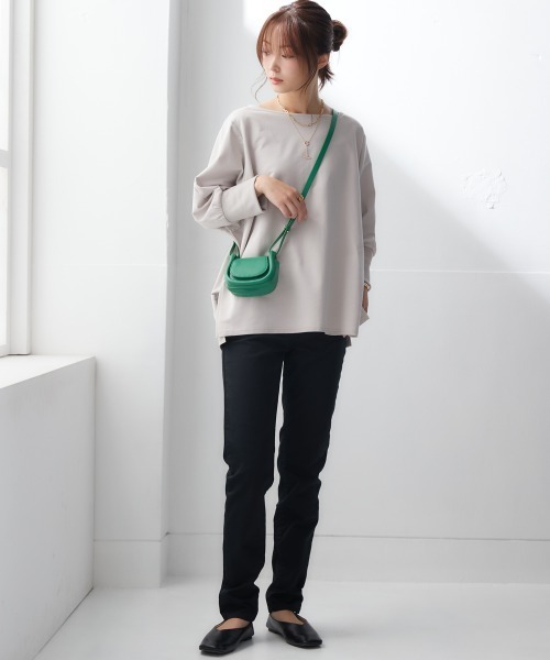 nissen(ニッセン)の「裏毛ボートネックドルマントップス(Tシャツ/カットソー・レディース・チャコールグレー/ライトカーキ/サンドベージュ/ネイビー・L/LL/M/S)」の8枚目の写真