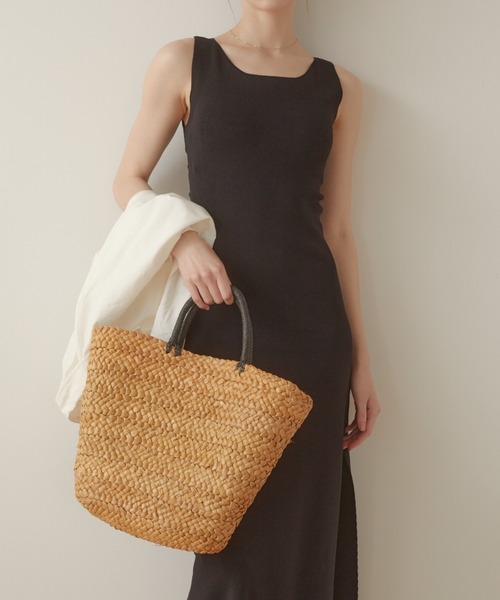 ACYM アシーム　Back open knitワンピース ブラック セール】Back open cross ワンピース（ワンピース）｜ACYM