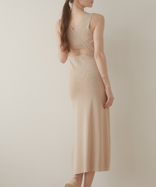 ACYM(アシーム)の「Back open cross ワンピース(ワンピース・レディース・ブラック/ベージュ/ピンク/カーキ・FREE)」の12枚目の写真