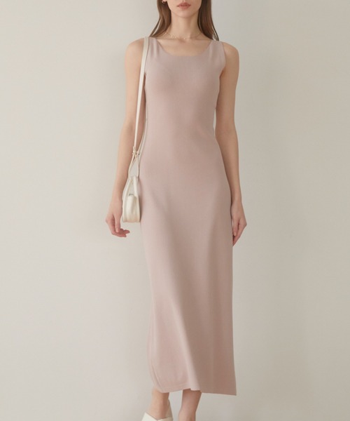 ACYM(アシーム)の「Back open cross ワンピース(ワンピース・レディース・ブラック/ベージュ/ピンク/カーキ・FREE)」の14枚目の写真