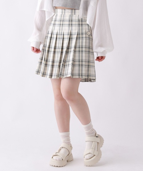 repipi armario（レピピ アルマリオ）の「ハイウエストプリーツスカート（スカート・キッズ・グリーン系その他/ブルー系その他/ベージュ系その他/ブラック/アイボリー系/ブラウン系その他/ブルー系その他2/イエロー系その他/アイボリー系2/グレー系その他/アイボリー系3/ブルー系その他5/ブルー系その他4/ブルー系その他3/グレー系その他2・SMALL/LARGE/MEDIUM）」の8枚目の写真