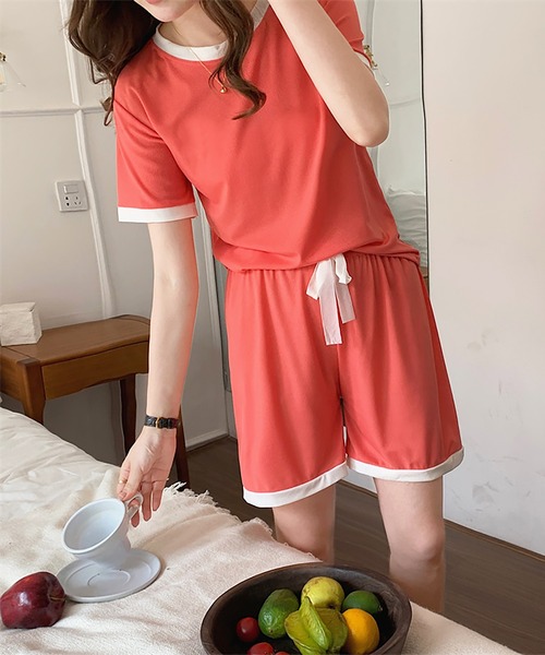 Girly Doll(ガーリードール)の「セットアップ ルームウェア Tシャツ&ショートパンツ 2点セット(ルームウェア/パジャマ・レディース・ブルー/グリーン/ピンク/パープル・FREE)」の14枚目の写真