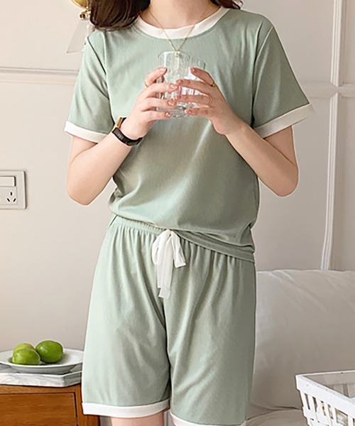 Girly Doll(ガーリードール)の「セットアップ ルームウェア Tシャツ&ショートパンツ 2点セット(ルームウェア/パジャマ・レディース・ブルー/グリーン/ピンク/パープル・FREE)」の5枚目の写真
