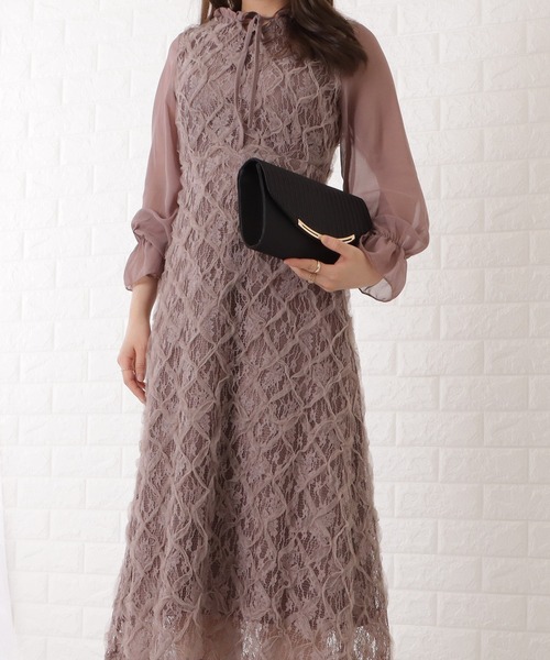 Lace Ladies(レースレディース)の「サテン調ビジュー付きラウンドクラッチバッグ(クラッチバッグ・レディース・ピンク/ブラック/アイボリー/シルバー・FREE)」の14枚目の写真