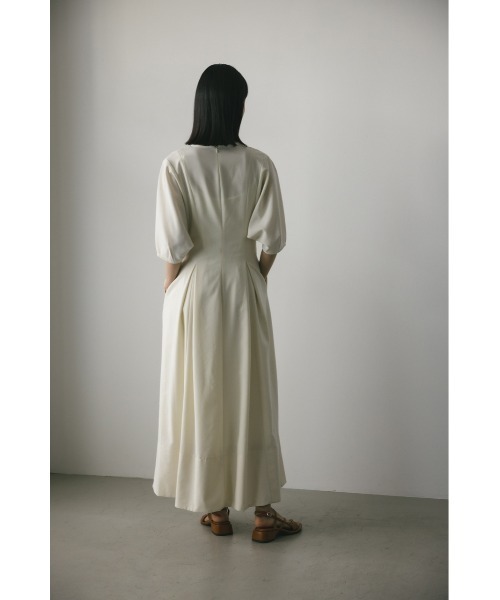 セール】フォルムスリーブウエストタックワンピース（ワンピース