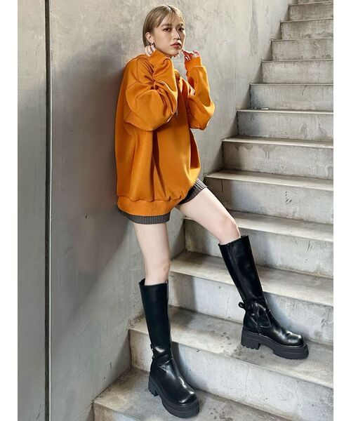 MURUA（ムルーア）の「カラーコードフーディ【WEB限定パーカー】（パーカー・レディース・ホワイト/ブラック/ネイビー/オレンジ・FREE）」の6枚目の写真