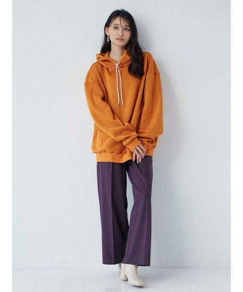 MURUA（ムルーア）の「カラーコードフーディ【WEB限定パーカー】（パーカー・レディース・ホワイト/ブラック/ネイビー/オレンジ・FREE）」の20枚目の写真