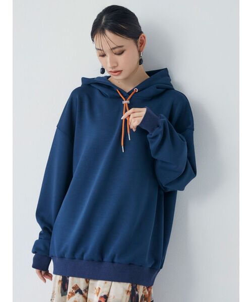 MURUA（ムルーア）の「カラーコードフーディ【WEB限定パーカー】（パーカー・レディース・ホワイト/ブラック/ネイビー/オレンジ・FREE）」の22枚目の写真