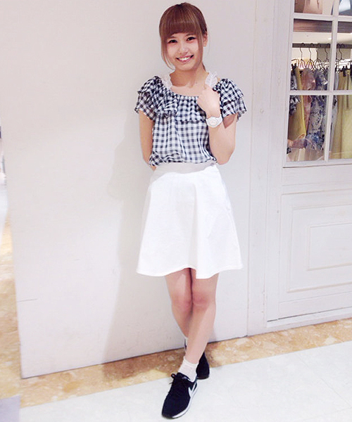 one after another NICE CLAUP（ワンアフターアナザーナイスクラップ）の「【ナイスクラップ】フレアー襟ブラウス（シャツ/ブラウス・レディース・オフホワイト/ネイビー/ブラック・FREE）」の14枚目の写真