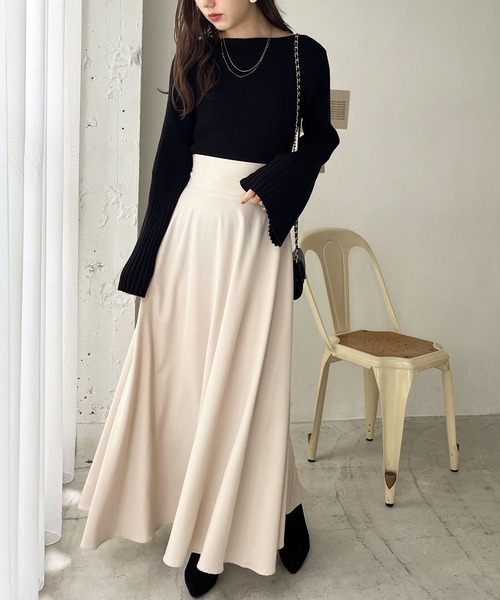 GeeRA(ジーラ)の「もちもちリブボートネックフレアースリーブカラーニット(ニット/セーター・レディース・ブラック/アイボリー/ネイビー/グレー/ライム/その他/モカ・SMALL/MEDIUM/LARGE/X-LARGE)」の13枚目の写真