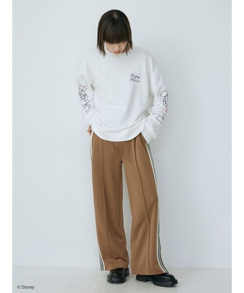 MURUA(ムルーア)の「サイドスリットトラックパンツ(その他パンツ・レディース・ブラック/ベージュ/ネイビー・FREE)」の7枚目の写真