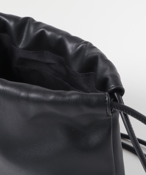 URBAN RESEARCH Sonny Label(アーバンリサーチサニーレーベル)の「スムースギャザーポシェット(ショルダーバッグ・レディース・イエロー系その他/ブラック/アイボリー・ONE)」の16枚目の写真