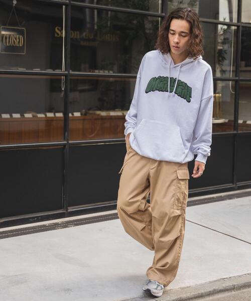 WEGO（ウィゴー）の「WEGO/ヘビーウエイトグラフィティプルパーカー（パーカー・メンズ・ネイビー/ブラック/グレー/ホワイト・LARGE/MEDIUM）」の5枚目の写真