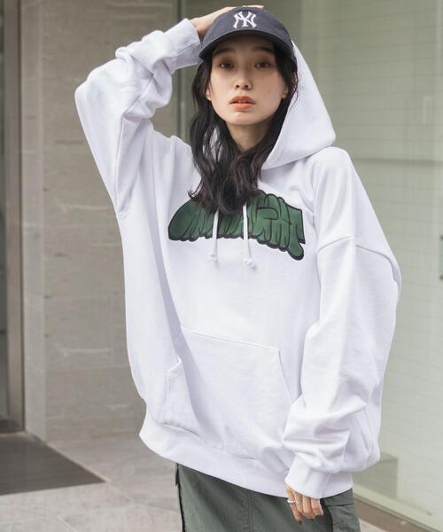 WEGO（ウィゴー）の「WEGO/ヘビーウエイトグラフィティプルパーカー（パーカー・メンズ・ネイビー/ブラック/グレー/ホワイト・LARGE/MEDIUM）」の17枚目の写真