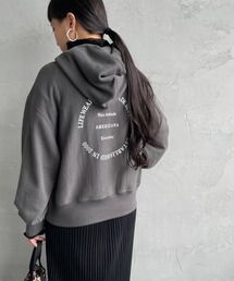 [Americana×JEANS FACTORY/アメリカーナ×ジーンズファクトリー] 別注 サークルロゴプリント スウェットパーカー