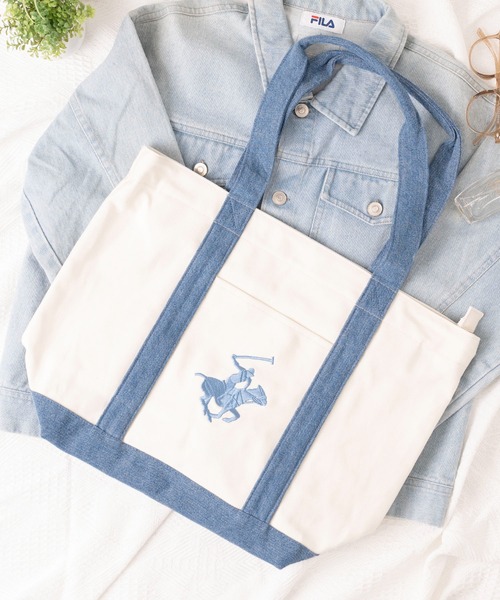 BEVERLY HILLS POLO CLUB(ビバリーヒルズポロクラブ)の「BEVERLY HILLS POLO CLUB/ビバリーヒルズポロクラブ 大容量 A4収納可能 PC収納可能 ブランド ロゴ ポニー 刺繍 BHPC キャンバス トートバッグ(トートバッグ・レディース・ホワイト×ネイビー/ブラック/ネイビー/ベージュ/ホワイト×グリーン/ホワイト×ピンク/ホワイト系その他・FREE)」の3枚目の写真
