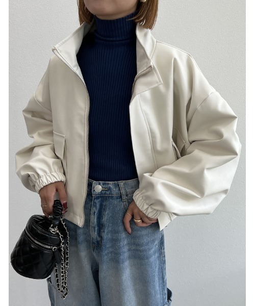 Re:EDIT（リエディ）の「[低身長サイズ有]ボリュームスリーブショート丈フェイクレザージャケット（ライダースジャケット・レディース・アイボリー/ブラック・MEDIUM/SHORT/LARGE）」の14枚目の写真