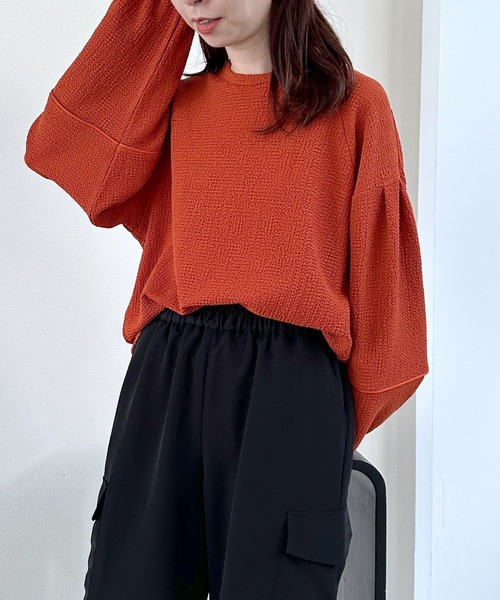 LEPSIM(レプシィム)の「ジャガードランタン長袖プルオーバー 974549(Tシャツ/カットソー・レディース・オフホワイト/オレンジ/ブラック・FREE)」の3枚目の写真