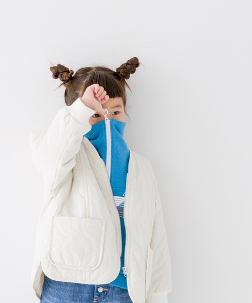 LOWRYS FARM（ローリーズファーム）の「キルティングブルゾン　903817（ミリタリージャケット・キッズ・ブラック/カーキ/アイボリー・110cm/120cm/130cm/140cm/150cm）」の19枚目の写真