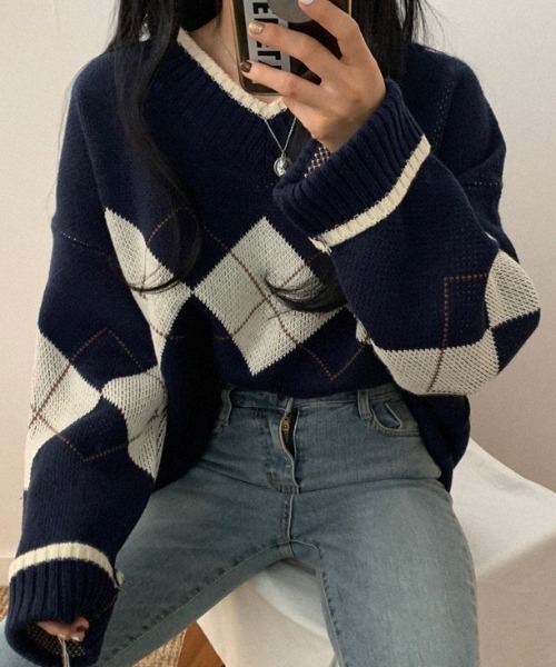 FREE STYLISTS(フリー スタイリスト)の「YUGA_YGMC アーガイル ニットセーター(ニット/セーター・レディース・ホワイト/ブルー/ネイビー/グリーン・FREE)」の11枚目の写真