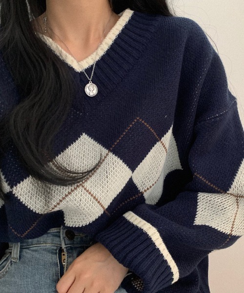 FREE STYLISTS(フリー スタイリスト)の「YUGA_YGMC アーガイル ニットセーター(ニット/セーター・レディース・ホワイト/ブルー/ネイビー/グリーン・FREE)」の12枚目の写真