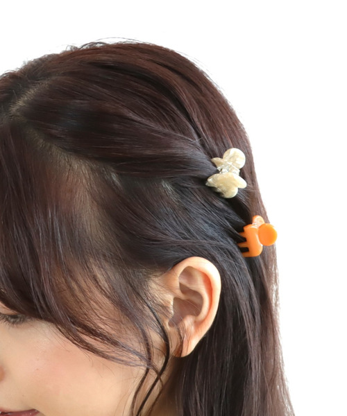 Three Four Time(スリーフォータイム)の「マーブル×無地セットミニバンス(バレッタ/ヘアクリップ・レディース・オレンジ/ネイビー/イエロー/ブラウン・FREE)」の4枚目の写真