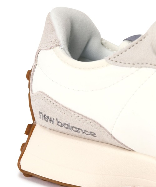 NEW BALANCE(ニューバランス)の「(NEW BALANCE)U327(スニーカー・レディース・ベージュ/グレー・25.0/24.0/23)」の7枚目の写真