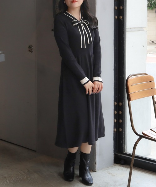 ASTORIA ODIER(アストリアオディール)の「配色リボンタイニットワンピース(ワンピース・レディース・チャコールグレー/グレイッシュブルー/ブラック・MEDIUM/LARGE)」の20枚目の写真