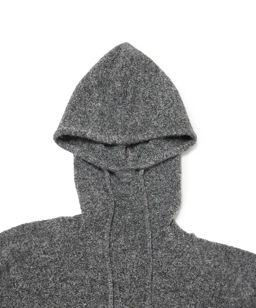 M TO R（ムウトアール）の「［TOPS］BOUCLE KNIT HOODIE UNISEX（ニット/セーター・レディース・チャコールグレー/ダークブラウン・40/38）」の20枚目の写真