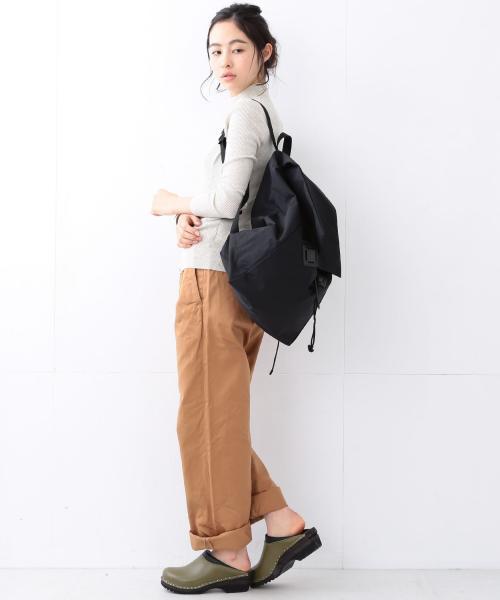 BEAMS BOY(ビームスボーイ)の「BEAMS BOY / LIGHT DAYPACK(バックパック/リュック・レディース・ブラック/ネイビー・ONE SIZE)」の6枚目の写真