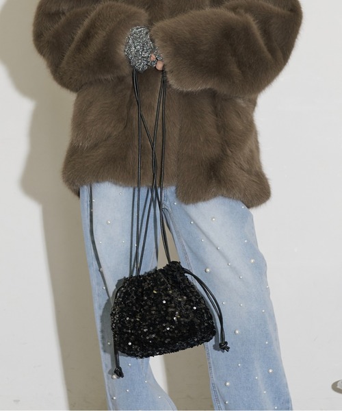 THE YOn（ザヨン）の「スパンコールドローストリングミニバッグ（ハンドバッグ・レディース・ブラック/シルバー・FREE）」の19枚目の写真