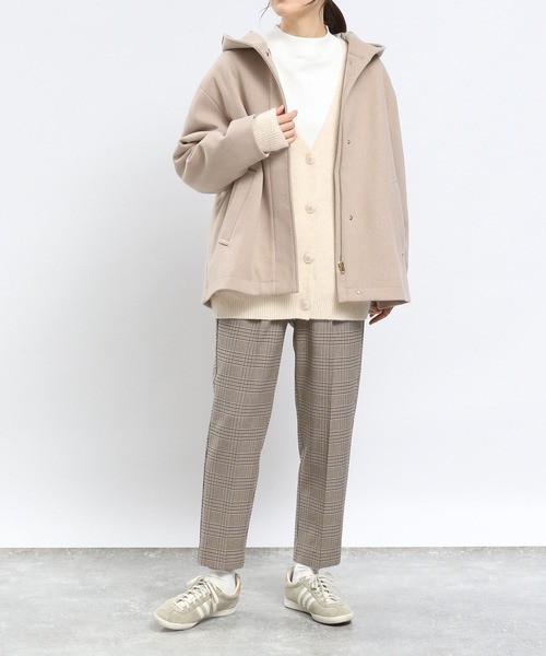 GLOBAL WORK Smile Seed Store（グローバルワーク スマイルシードストア）の「ストレッチブークレＶネックカーディガン/908052（カーディガン/ボレロ・レディース・チャコール/ライトグレー/モカ/アイボリー・LARGE/MEDIUM/X-LARGE/SMALL）」の5枚目の写真