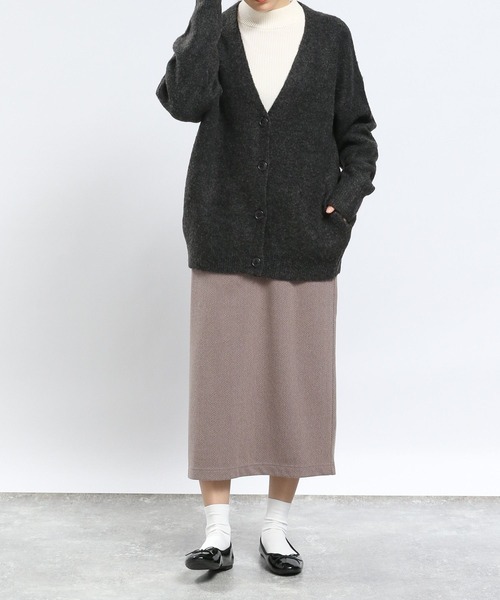 GLOBAL WORK Smile Seed Store（グローバルワーク スマイルシードストア）の「ストレッチブークレＶネックカーディガン/908052（カーディガン/ボレロ・レディース・チャコール/ライトグレー/モカ/アイボリー・LARGE/MEDIUM/X-LARGE/SMALL）」の12枚目の写真