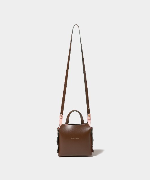 beautiful people（ビューティフルピープル）の「mini cake bag in    double sided cowhide（ショルダーバッグ・レディース・パープル/ピンク・FREE）」の6枚目の写真