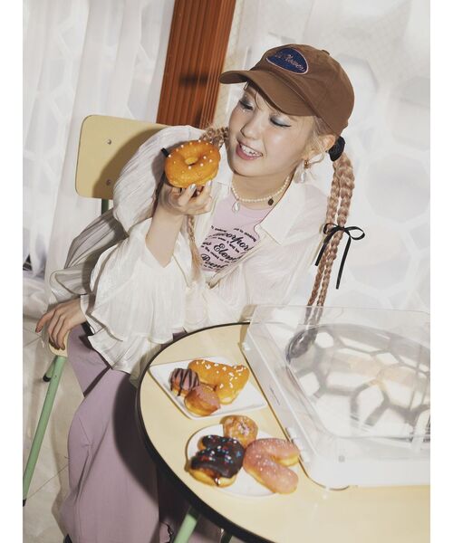 jouetie（ジュエティ）の「レトロロゴキャップ（キャップ・レディース・ブラウン/ネイビー・FREE）」の7枚目の写真