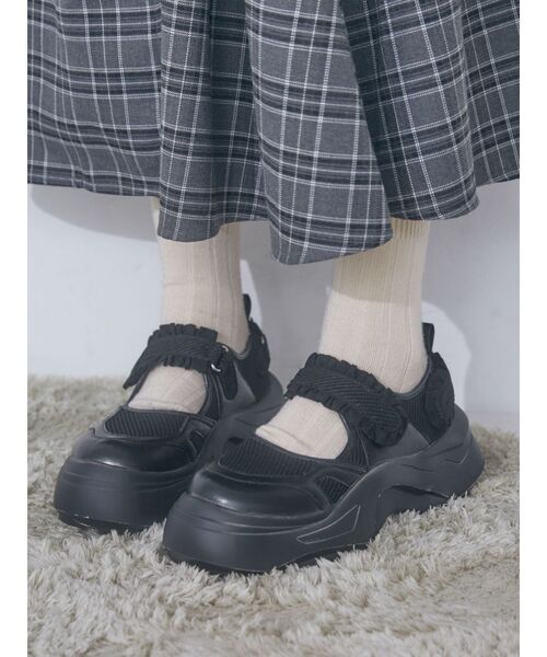 merry jenny（メリージェニー）の「フリルメッシュベルクロスニーカー（スニーカー・レディース・アイボリー/ブラック・LARGE/MEDIUM）」の15枚目の写真